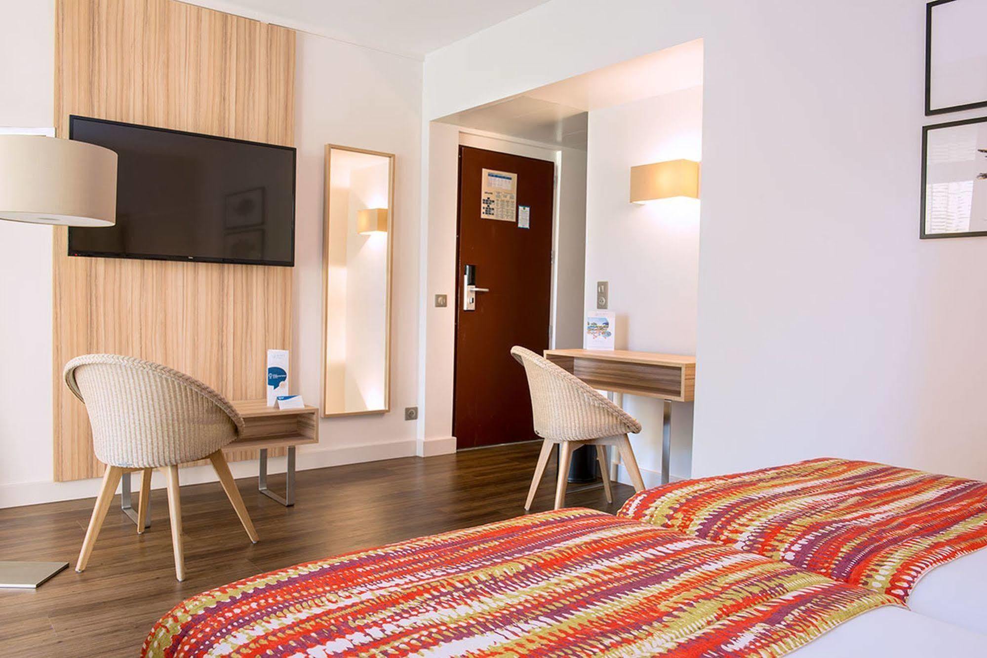 Hotel Vacances Bleues Delcloy Сен-Жан-Кап-Фера Екстериор снимка